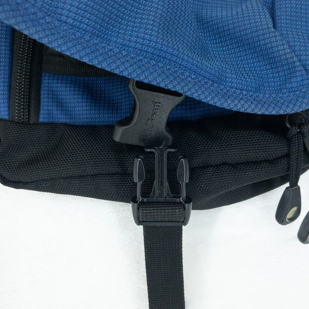 LL Bean Messenger Bag Unisex Small Blue Nylon Crossbody Travel Organizer